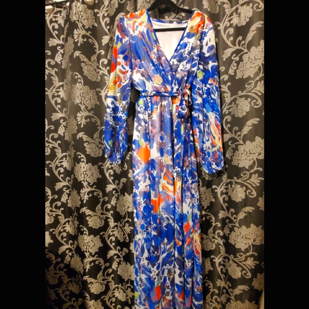 XL Maxi Dress (Flowy)